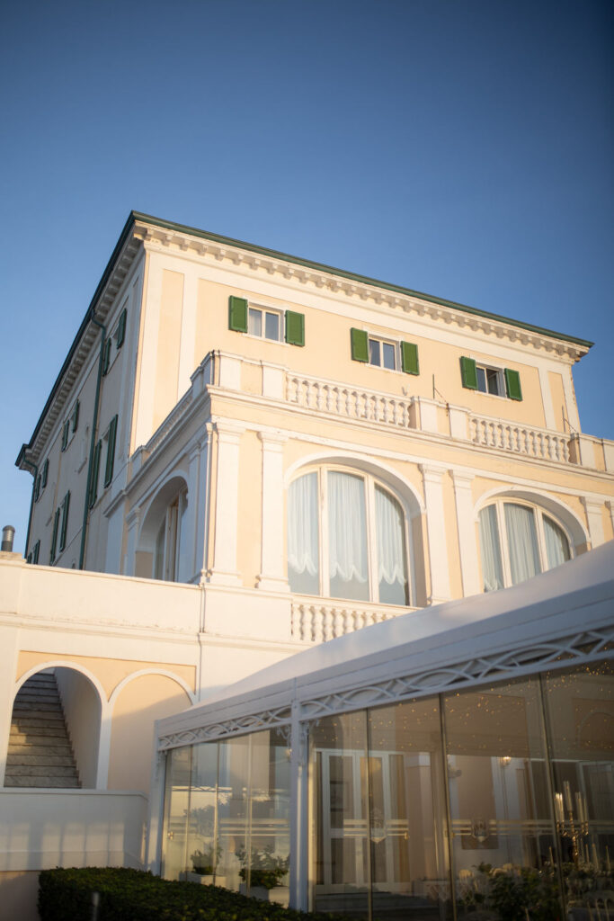 Sunset view of the luxury wedding venue Villa Parisi